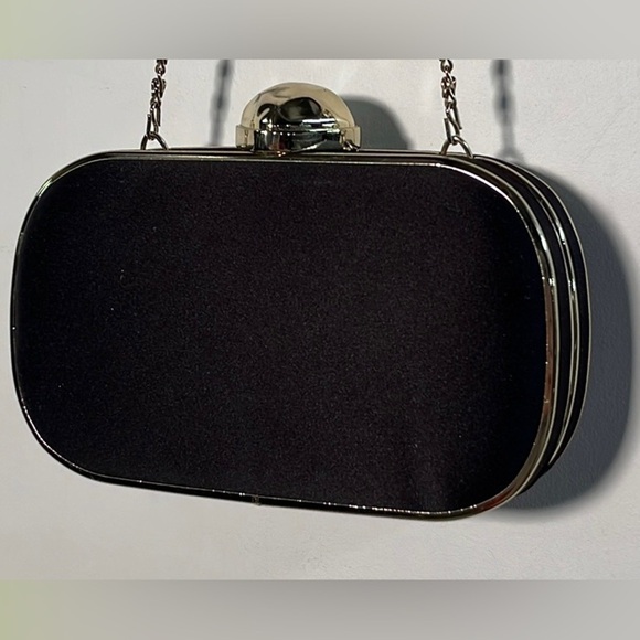 Evening Cocktail NWT Black & Gold Shoulder/Clutch Option Wedding Prom Purse - Picture 1 of 12